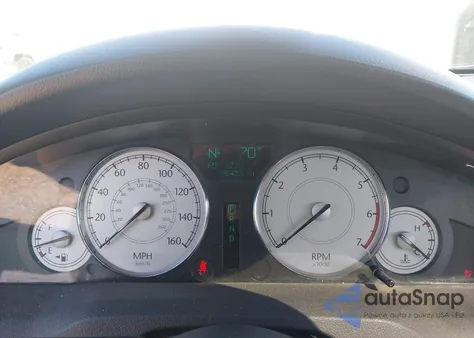 2006 Chrysler 300C z USA, uszkodzony, nr VIN 2C3LA63HX6H190266